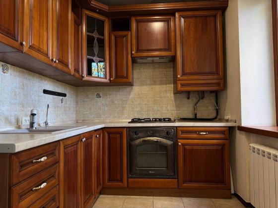 (5) Продаж 2к квартири у Центрі 9081 Винница