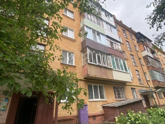 ЦЕНР! ПЛОЩА! 2-кімнатна квартира! Чернігів