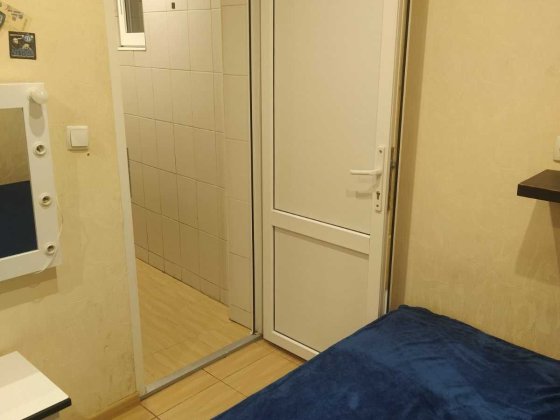 Сдам дом возле метро. Менделеева 45