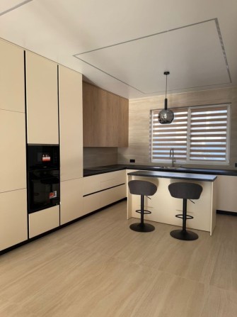 Оренда 4кімн котеджу з власною ділянкою - фото 1