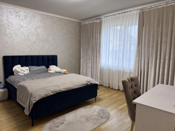 Здається 3 кімн. Будинок Ужгород