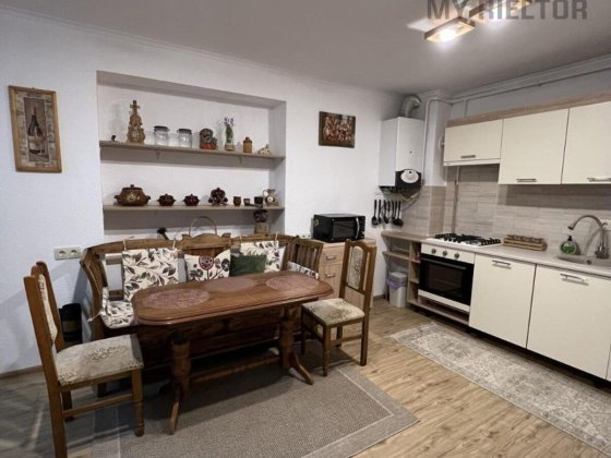 Оренда будинку по вул.Локоти Ужгород