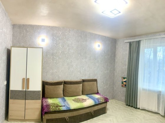 Здам частину будинку з окремим входом та двором вул. Робоча Дніпро