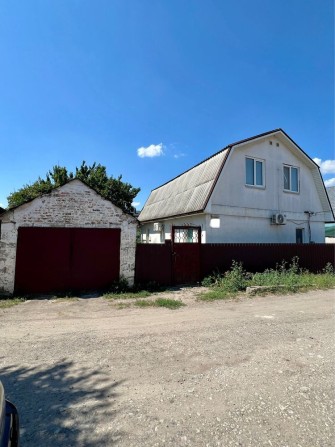 Здам просторий будинок для родини на пів року в анд районі - фото 1