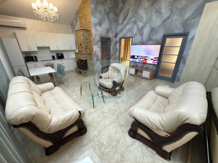 Оренда будинку - Пирогово, р-н озера - фото 1