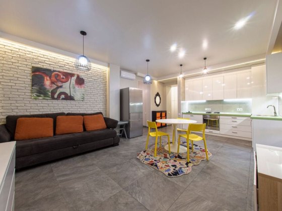 Без% Оренда будинку 85м2 Солом'янка К. Ступницької (Уляни Громової) Киев