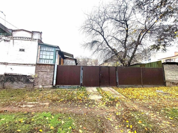 Сдам часть дома ул. Алтайская, рядом АТБ, остановка, метро. - фото 1