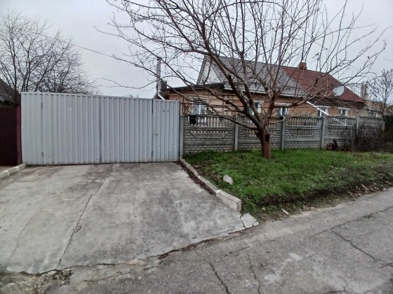 Сдам дом в долгосрочную аренду на "Космосе"