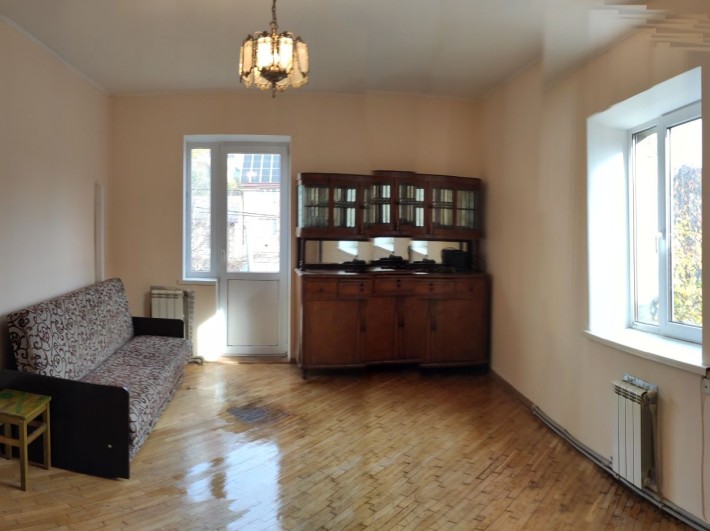 Метро "Голосіївська" пішки! Оренда 1/2 ч. будинку - фото 1