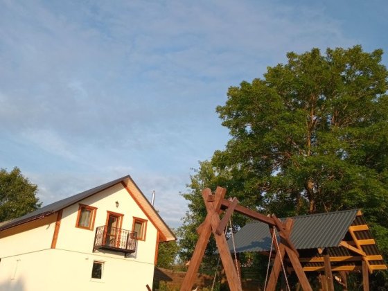 Окремй будиночок без господарів...Волосянка...Славське..Захар Беркут.. Львів