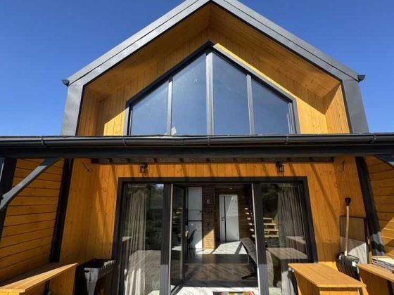 Здам будинок посеред природи озера Львів