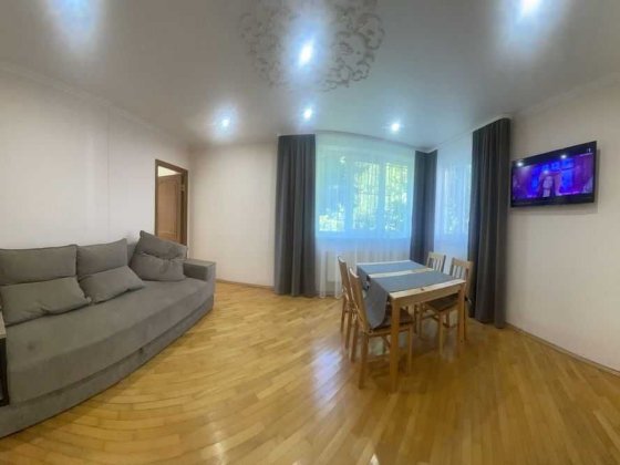 Оренда. Будинок. Ближній Центр Львова. Гараж. Оренда. вул. Дністерська