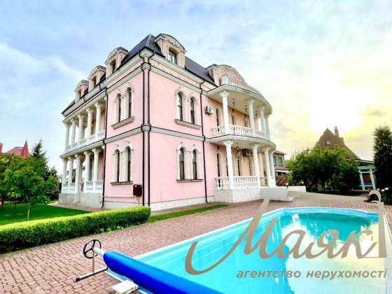 Оренда будинку 800м2 в Києві, Голосіївський район Киев