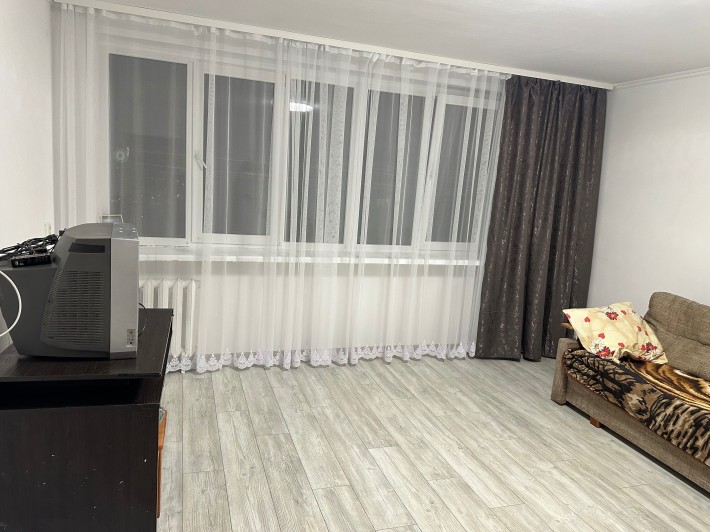 Здається однокімнатна кімната в гуртожитку - фото 1