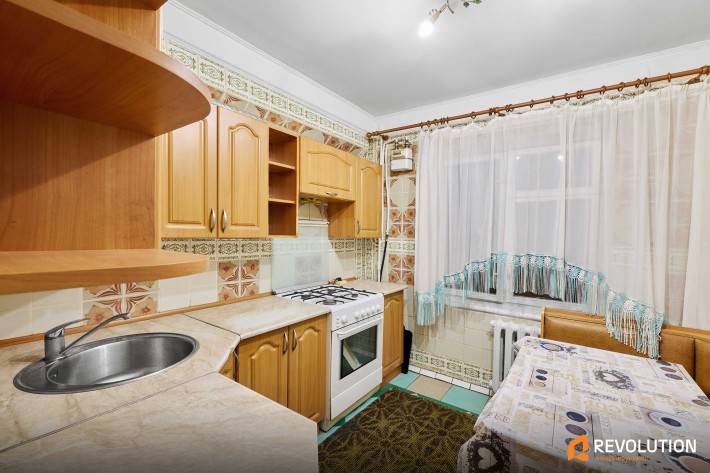 Без % Полкова 55, 2 кім.Світло є завжди! метро Мостицька -50 метрів - фото 1