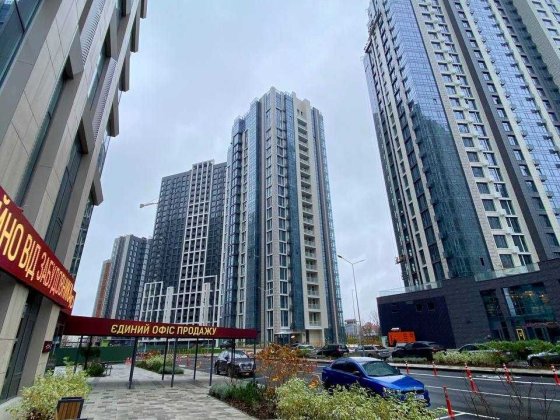 Продаж 1к. кв, 67 кв.м без ремонту ЖК Новопечерські липки 2560 $ кв.м Київ