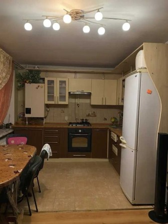 Продаж 3к квартири на Юності - фото 1