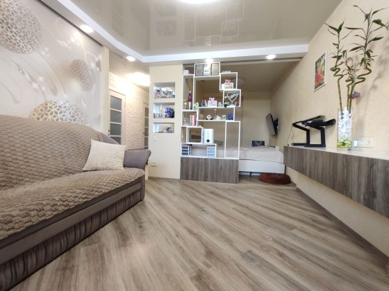 Продам 1-ком кв Тополь -2/ремонт, мебель,техника