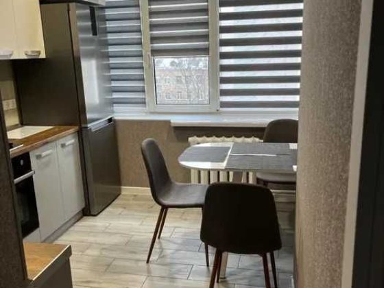 Продам 2 комнатную  квартиру   пр Слобожанский Калиновая Колнышевского Днепр