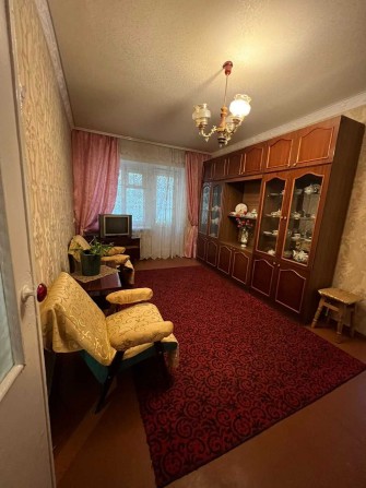 2-кімнатна квартира в районі Вокзалу. Цегла. Середній поверх! - фото 1