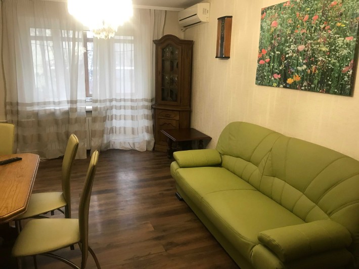 Продам 3-х.ком.кв. ул. Юлиуша Словацкого 10,рн.набережной. - фото 1