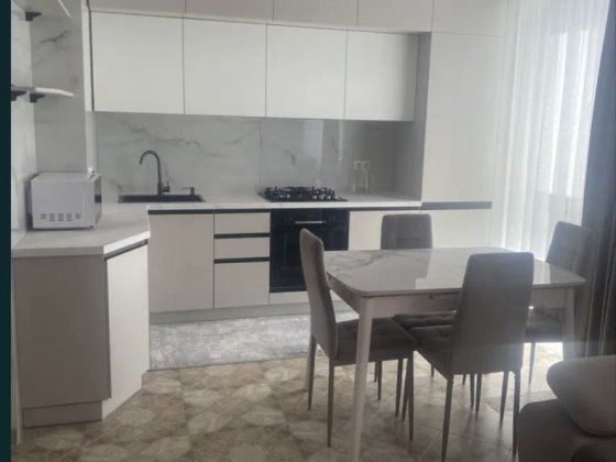 Продам 2 к квартиру в ЖК Фаворит Житомир