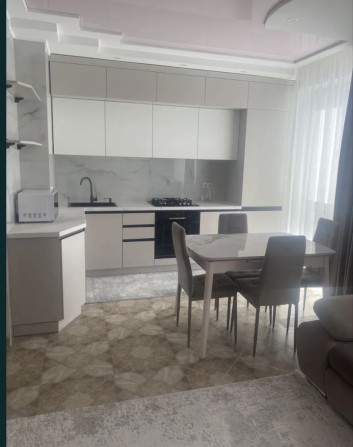 Продам 2 к квартиру в ЖК Фаворит - фото 1