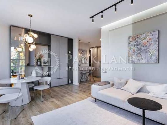 2к в центрі, Жилянська, Саксаганського , поруч Бот.Сад, м.Університет Київ