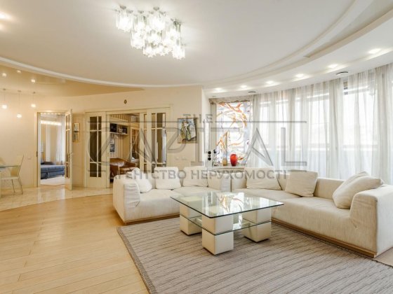 Продаж 3к квартири, ЖК Дипломат хол, вул. Жилянська, Голосієво Киев