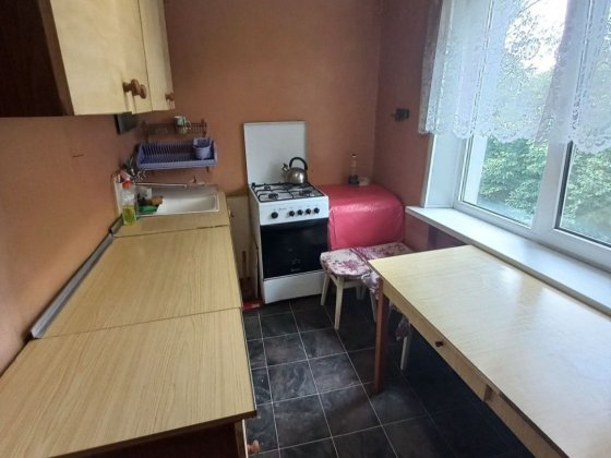 Продаётся 2х ком. ул. Полякова.  Торг!!