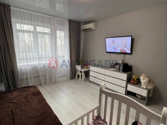 Продаж 1 кімнатної квартири. 2 поверх. Без комісії! Запорожье