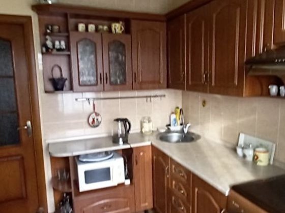 Продам 2 к. квартиру на 1 Шевченковском (возле Шекиленда)