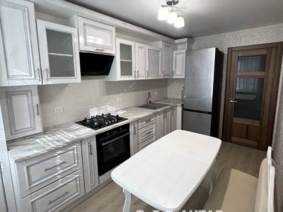 Продається 4-к квартира в Кропивницькому , р-н Центр Кропивницький