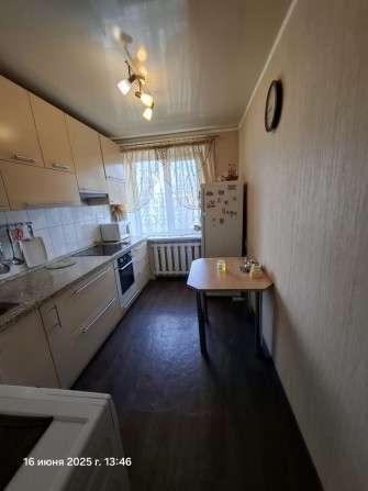 Продам 2 ком.кв. нач. ж/м.Солнечный. - фото 1