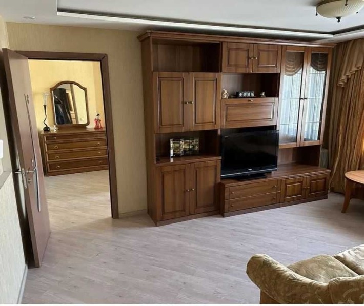 Продається 2-о кімнатна квартира вул. ЗАПОРІЗЬКА 6/9 - фото 1