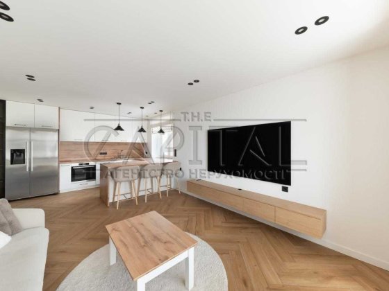 Продажа просторной квартиры в центре Киева Печерск качественный ремонт Киев