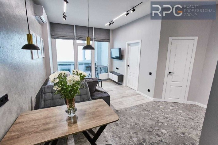 БЕЗ КОМІСІЇ 1-к квартира 52м² в Бізнес ЖК Manhattan city Є Генератор - фото 1