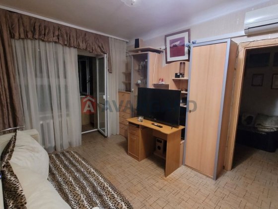 Продам затишну 2-кімнатну квартиру на проспекті Гагаріна! Днепр