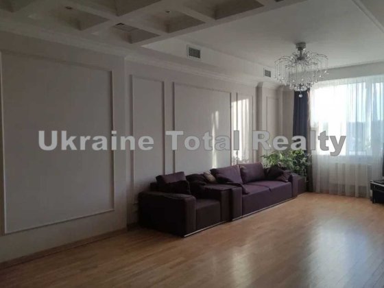 м. Деміївська! Велика 3 кімнатна квартира 114м2! Проспект Науки 30 Київ