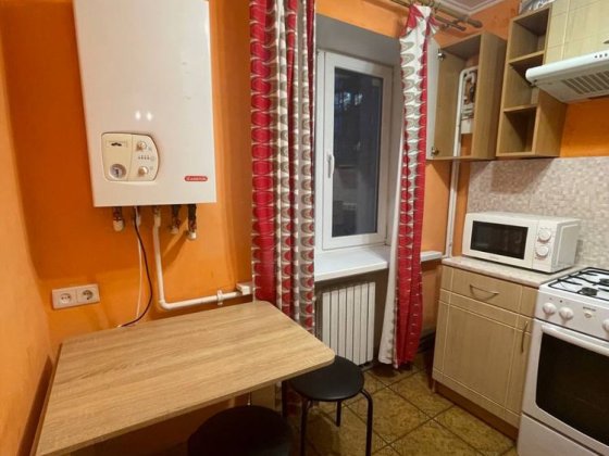 Продам , однокомнатная , Титова Днепр