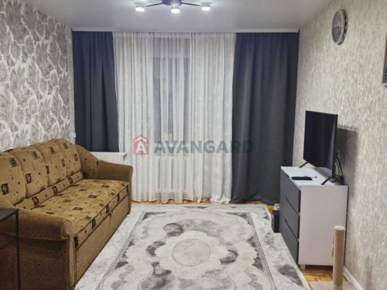 Продам 2х-кім квартиру в центрі