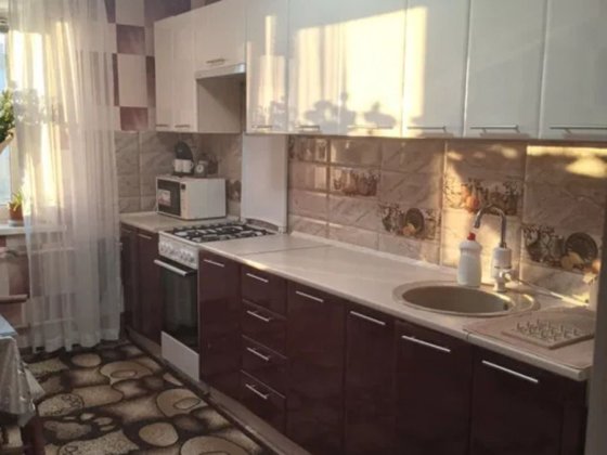 Продам 3-и кімнатну квартиру район Ковалівка. Кропивницький