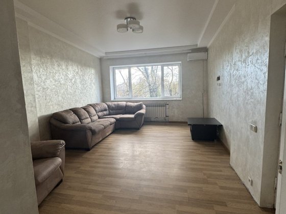 3-х кімнатна квартира в центрі Запорожье