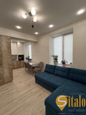 Продається квартира у Вознесенівському районі по пр.Соборному (044) - фото 1