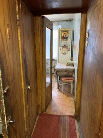 Продам трикімнатну квартиру, район Комарова. - фото 1