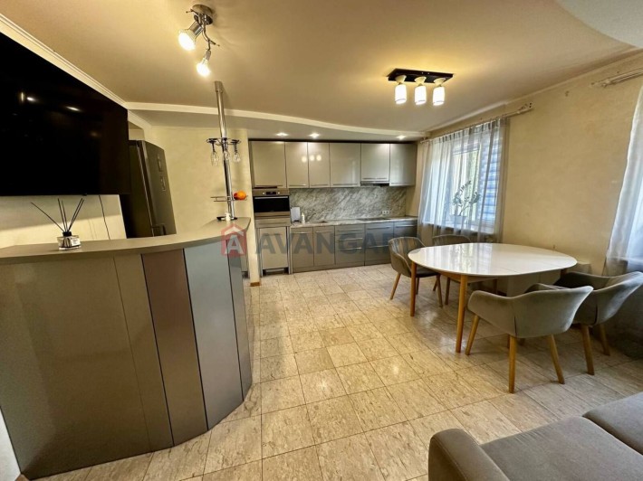 Продаж 3к квартири, евроремонт, Тополь-1 - фото 1