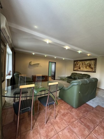 Велика 2к.квартира 62м, с видом на парк, 7/9 - фото 1