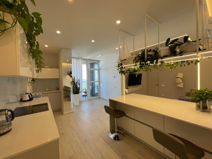 Продам видовую 3-х комн. квартиру ЖК "Новодворянский" парк Шевченко - фото 1