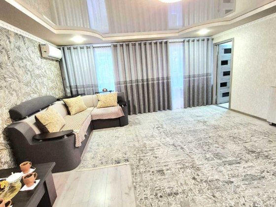 Продам ексклюзивну квартиру "під ключ" на А.Корольова. Кропивницький