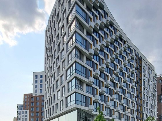 2-кімнатна квартира в ЖК Lucky Land . Зданий будинок.